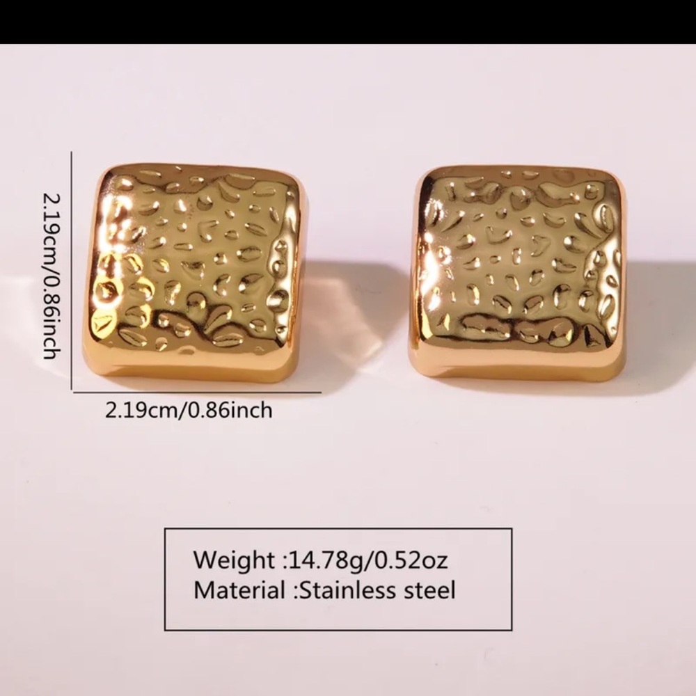 Gold Square Stud Earrings